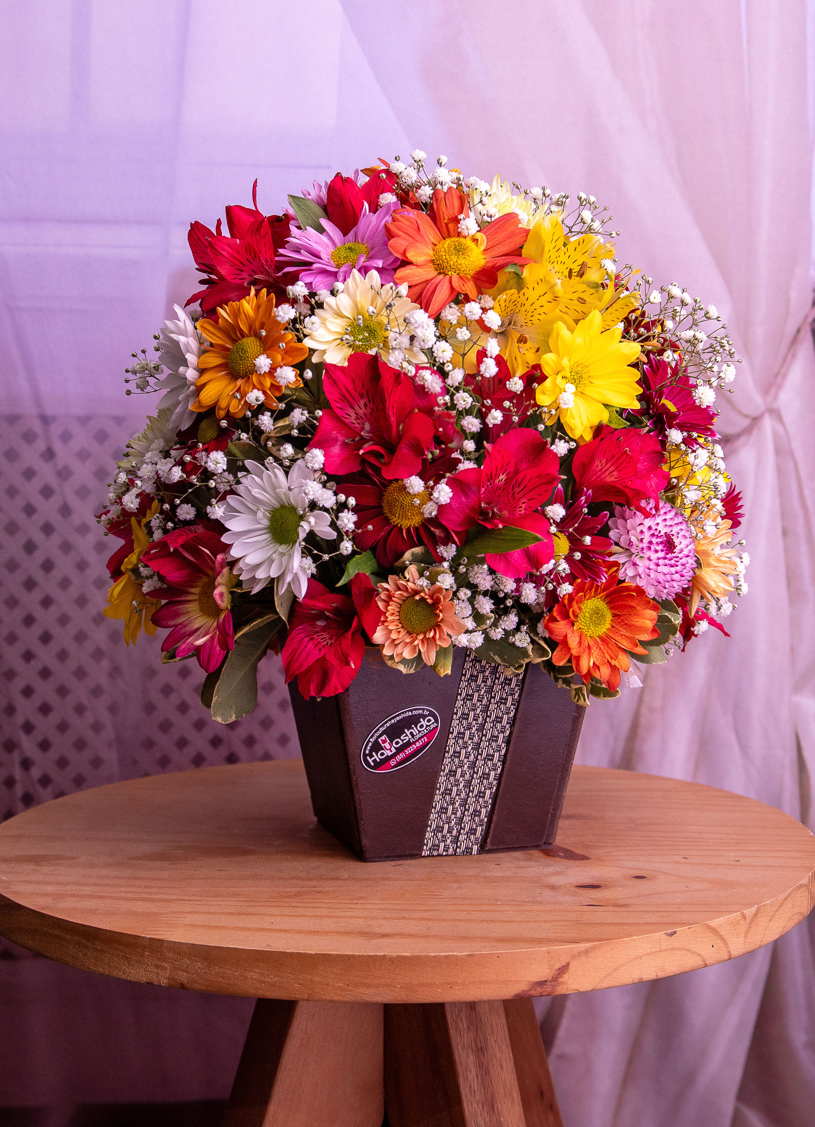 Cachepo de flores mistas